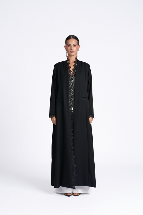 Lace Noir Luchy Line